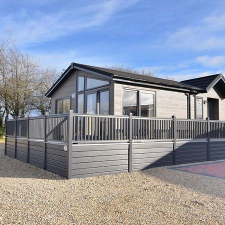 Hazelwood 4 Pinewood Retreat Villa Лайм Риджис Екстериор снимка