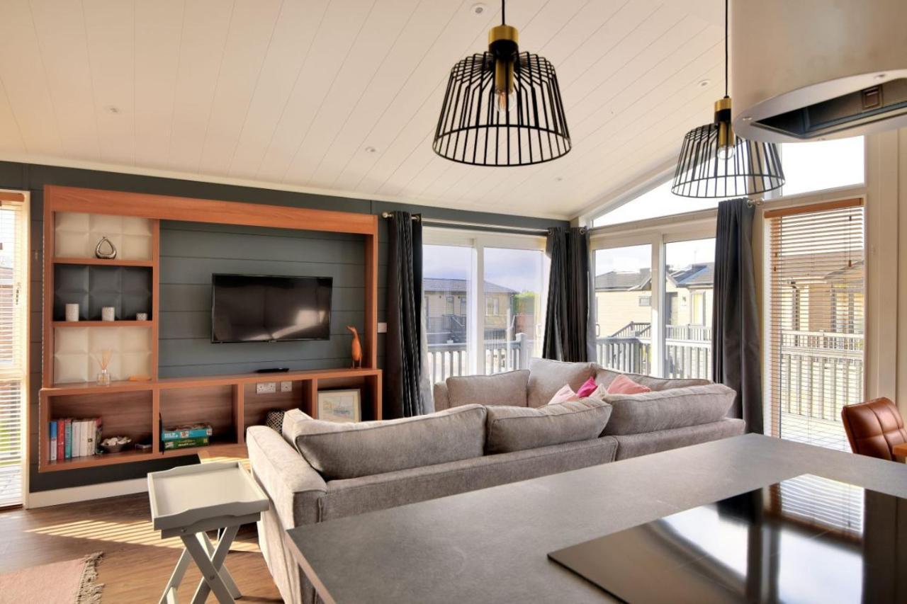 Hazelwood 4 Pinewood Retreat Villa Лайм Риджис Екстериор снимка