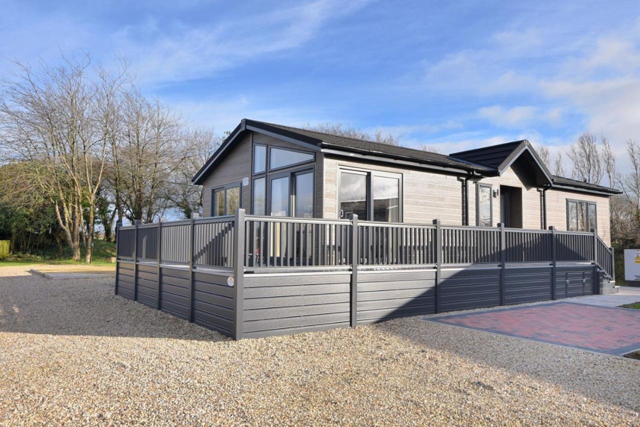 Hazelwood 4 Pinewood Retreat Villa Лайм Риджис Екстериор снимка