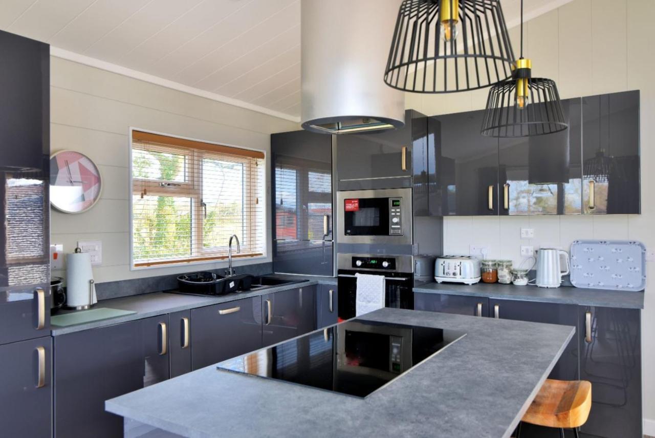Hazelwood 4 Pinewood Retreat Villa Лайм Риджис Екстериор снимка